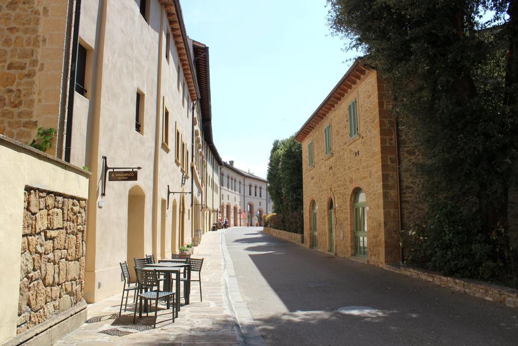 Virginio Castelfalfi Countryside มอนตาโยเน ภายนอก รูปภาพ